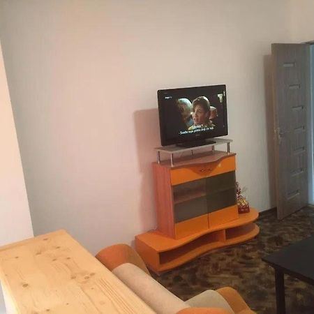 Apartament Marian Apartment Orşova Екстериор снимка